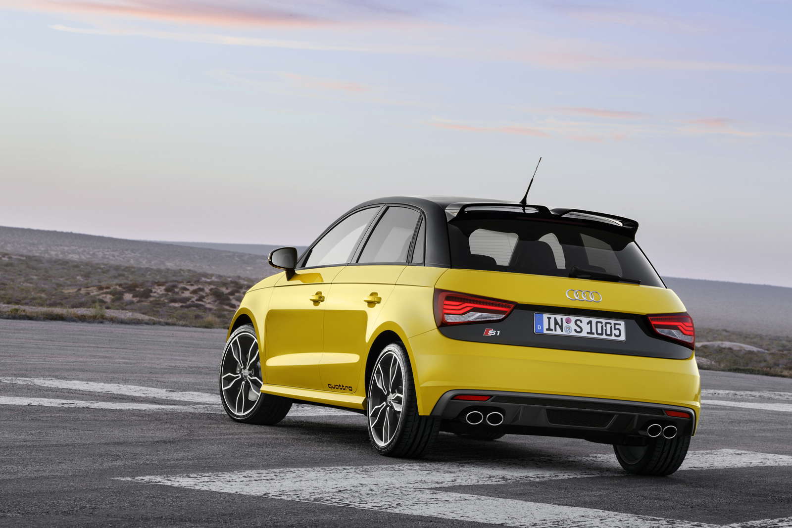 New audi rs3 pictures